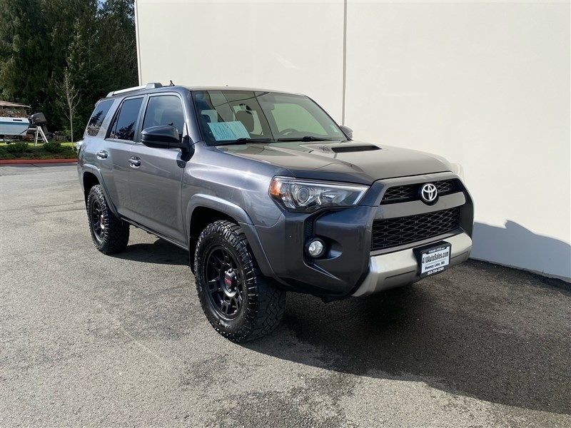 2014 Toyota 4Runner Trail Upper Image 1