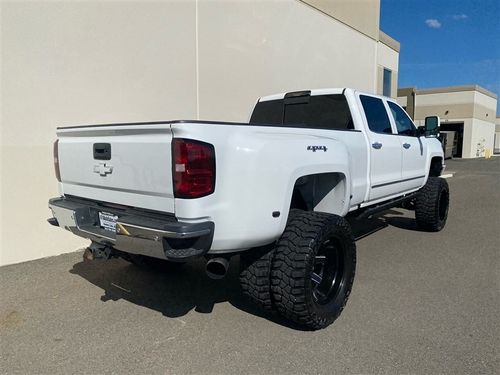 2015 Chevrolet Silverado 3500HD 3500 LTZ DRW ** LIFTED LONG BED ** Crew Cab Lower Image 1