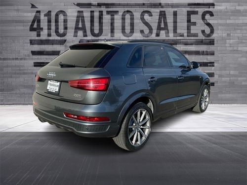 2018 Audi Q3 PREMIUM PLUS Lower Image 1