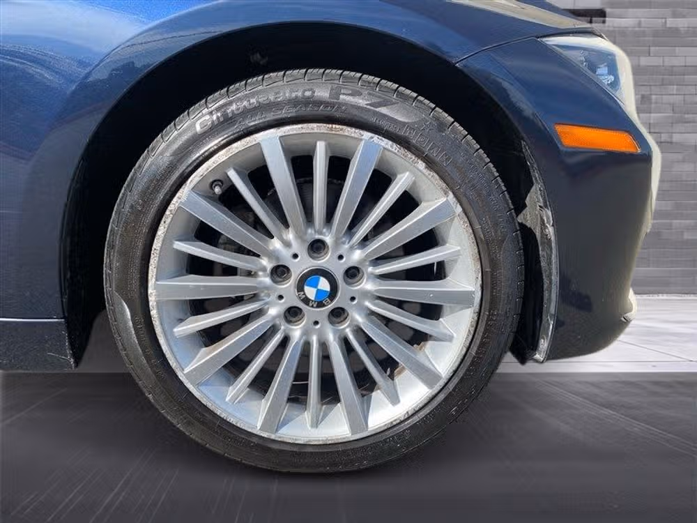 2015 BMW 3 Series 328d xDrive Image 10