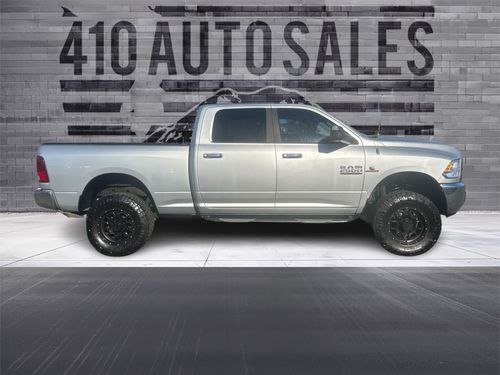 2015 Ram 2500 SLT Crew Cab 4X4 Lower Image 1