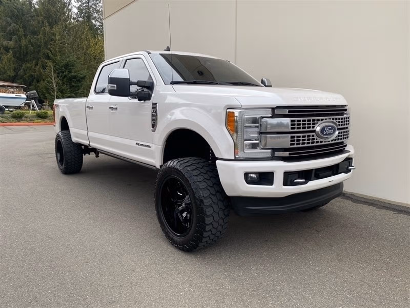 2019 Ford F-350 Super Duty SUPER DUTY PLATINUM *LONG BED* Crew Cab Upper Image 1