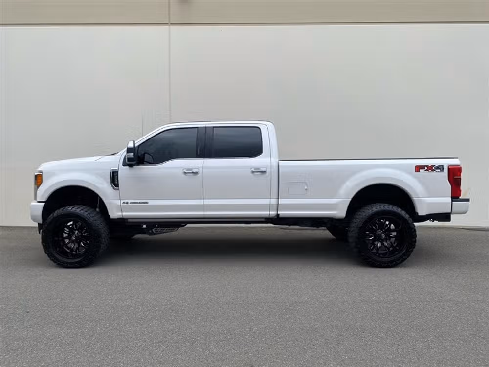 2019 Ford F-350 Super Duty SUPER DUTY PLATINUM *LONG BED* Crew Cab Image 7