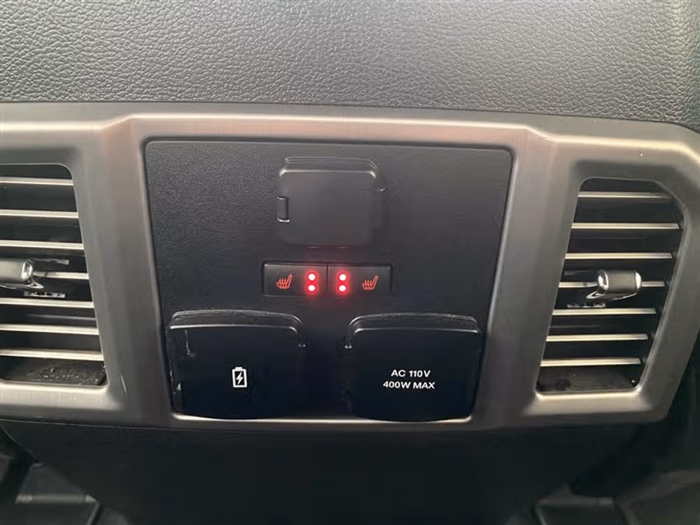 2019 Ford F-350 Super Duty SUPER DUTY PLATINUM *LONG BED* Crew Cab Image 30