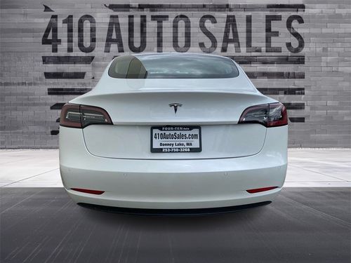 2021 Tesla Model 3 Standard Range Plus Lower Image 2