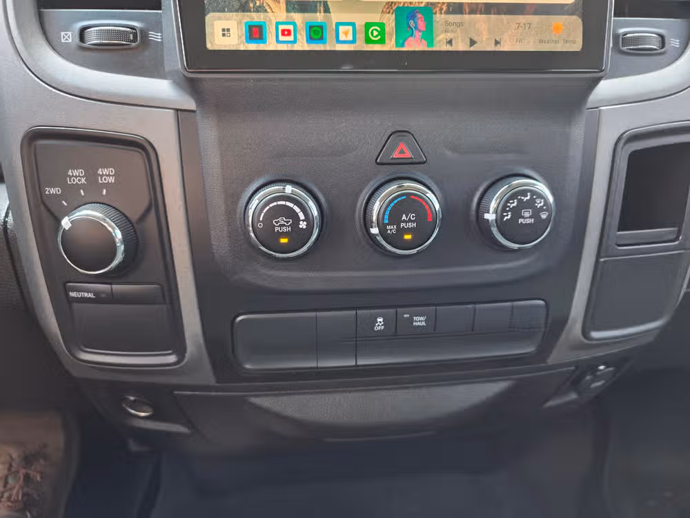 2019 Ram 1500 Tradesman Crew Cab Image 16