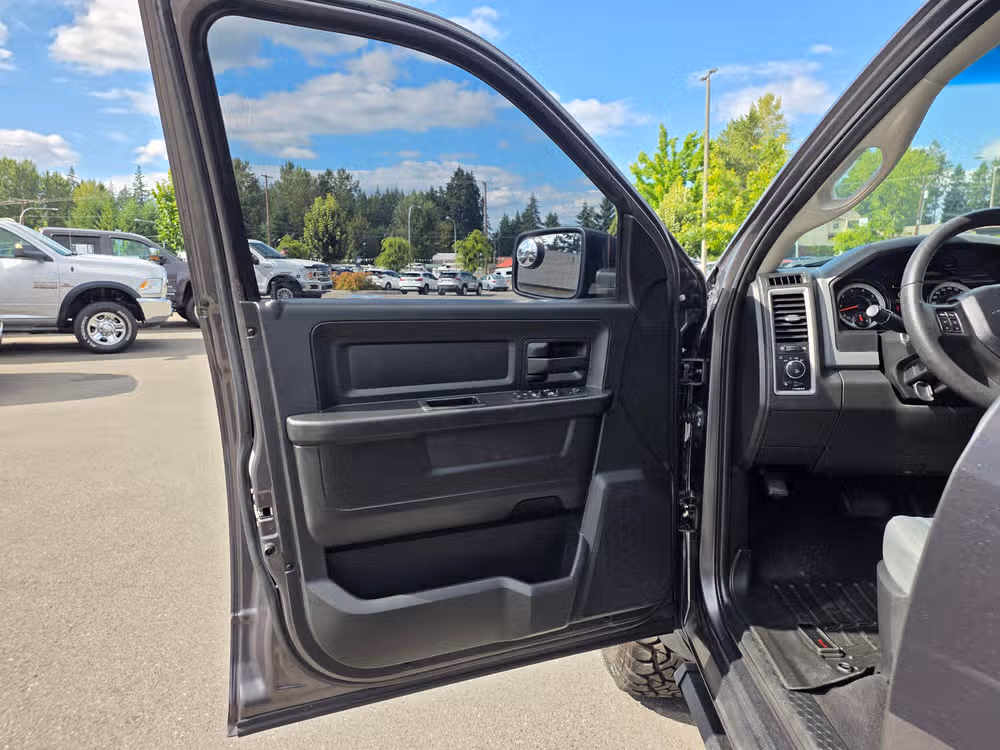 2019 Ram 1500 Tradesman Crew Cab Image 20