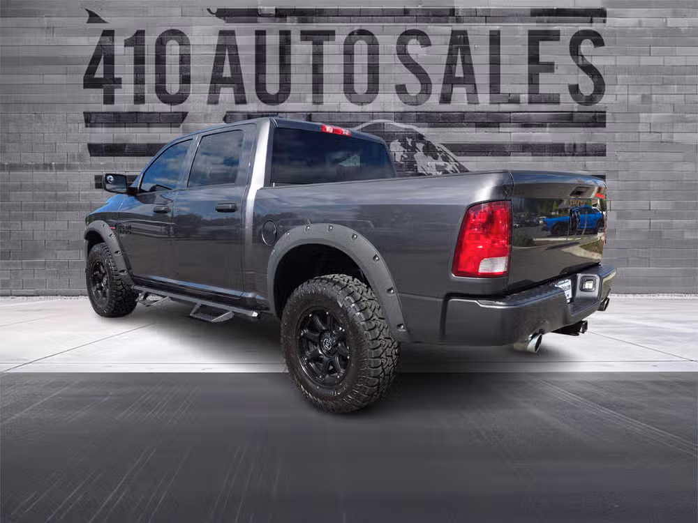 2019 Ram 1500 Tradesman Crew Cab Image 8