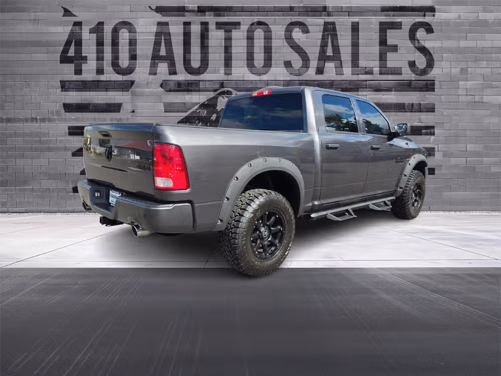 2019 Ram 1500 Tradesman Crew Cab Image 3