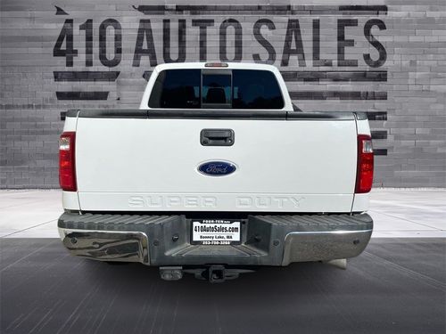 2012 Ford F-250 Super Duty SUPER DUTY LARIAT 4X4 Crew Cab Lower Image 2