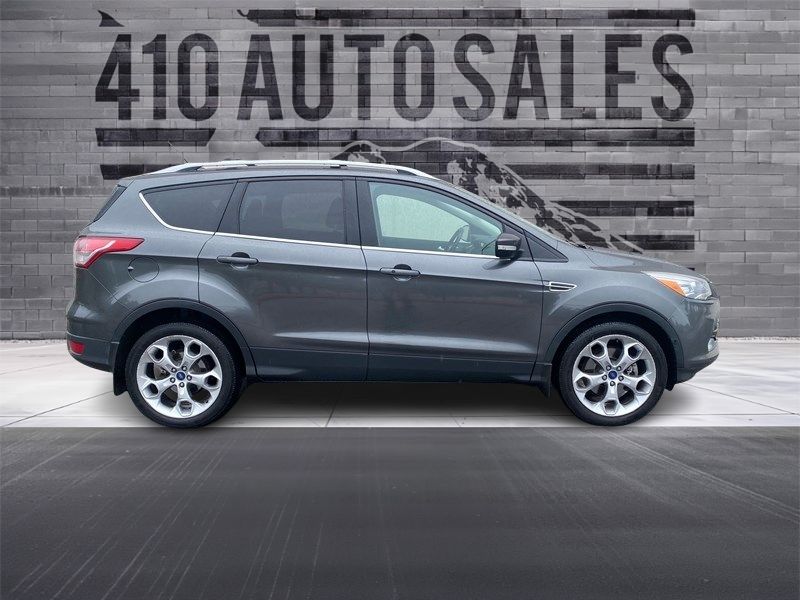 2016 Ford Escape Titanium Upper Image 2