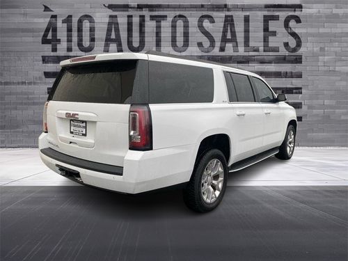 2018 GMC Yukon XL SLE Lower Image 1