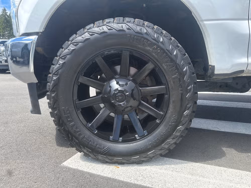 2020 Ford F-350 Super Duty SUPER DUTY XLT 4X4 *LONG BED* Crew Cab Image 8