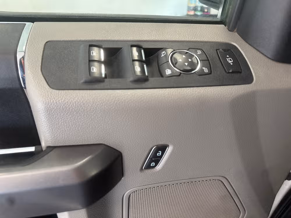 2020 Ford F-350 Super Duty SUPER DUTY XLT 4X4 *LONG BED* Crew Cab Image 22