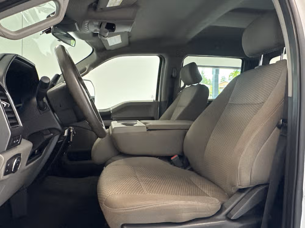 2020 Ford F-350 Super Duty SUPER DUTY XLT 4X4 *LONG BED* Crew Cab Image 20