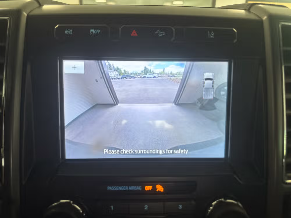 2020 Ford F-350 Super Duty SUPER DUTY XLT 4X4 *LONG BED* Crew Cab Image 14