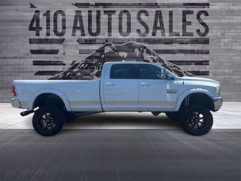 2014 Ram 3500 Laramie Longhorn 4x4 Crew Cab *Lifted Long Bed* Upper Image 2