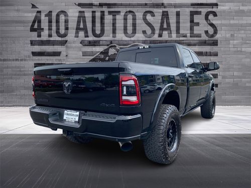 2021 Ram 2500 Laramie Crew Cab *NIGHT EDITION* 4X4 Lower Image 1