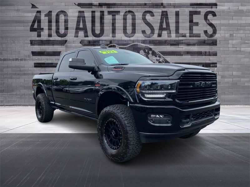 2021 Ram 2500 Laramie Crew Cab *NIGHT EDITION* 4X4 Upper Image 1