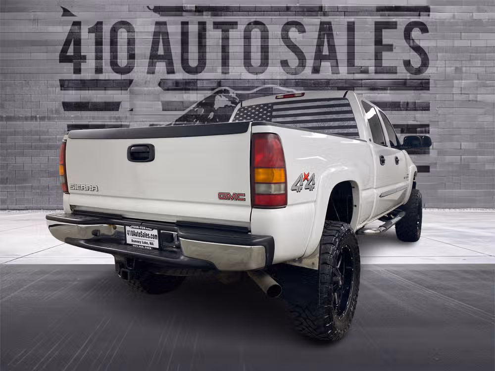 2003 GMC Sierra 2500HD SLT 4X4 *DURAMAX* Image 3