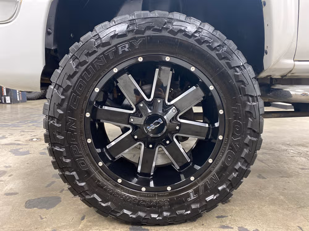 2003 GMC Sierra 2500HD SLT 4X4 *DURAMAX* Image 9