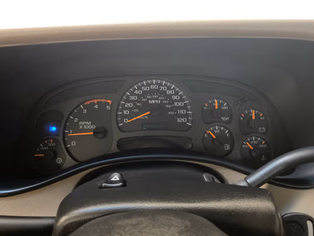 2003 GMC Sierra 2500HD SLT 4X4 *DURAMAX* Image 12