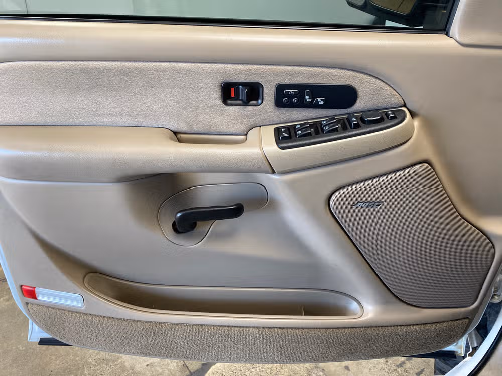 2003 GMC Sierra 2500HD SLT 4X4 *DURAMAX* Image 17