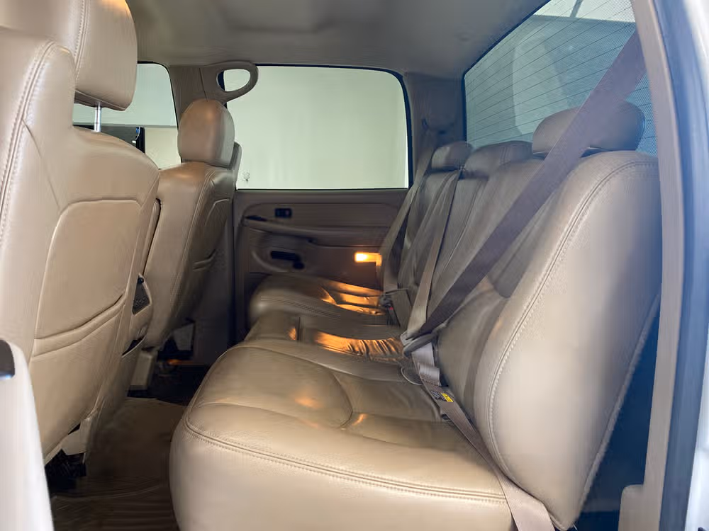2003 GMC Sierra 2500HD SLT 4X4 *DURAMAX* Image 21