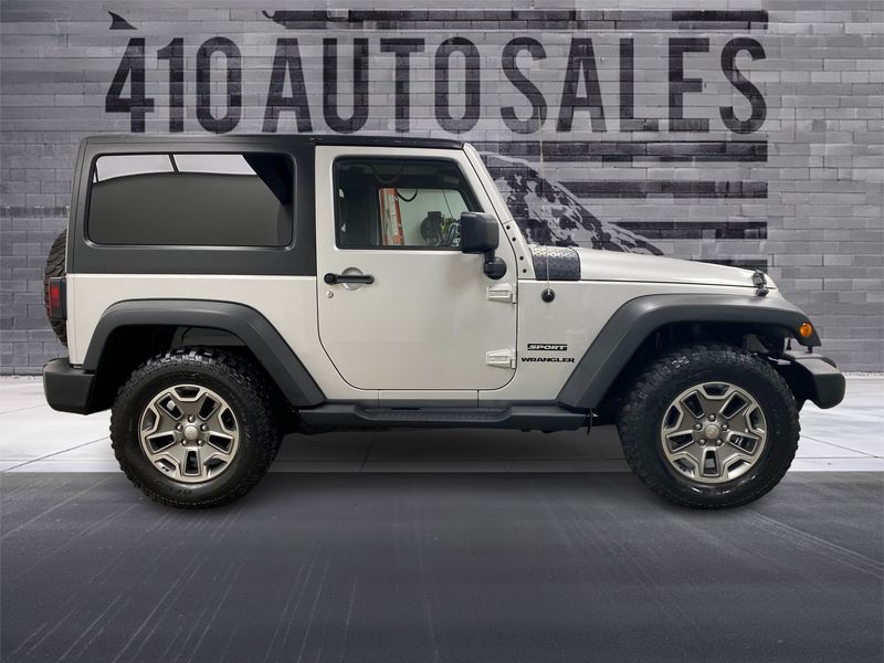 2012 Jeep Wrangler Sport photo 2