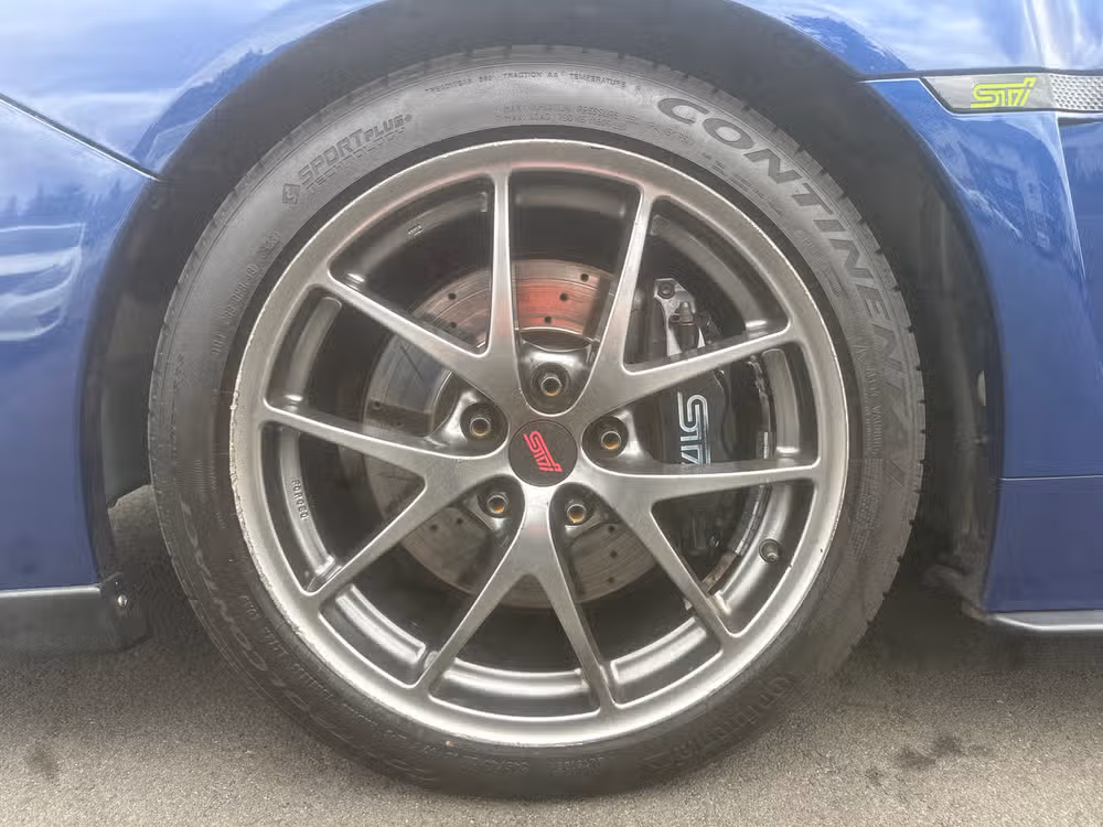 2015 Subaru WRX STI Limited AWD Image 9