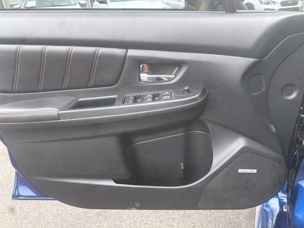 2015 Subaru WRX STI Limited AWD Image 18