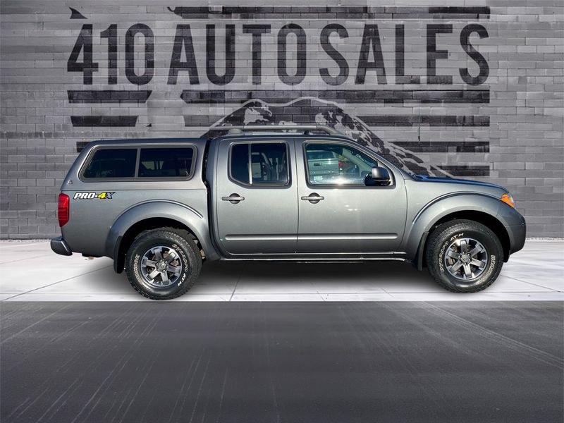 2017 NISSAN FRONTIER PRO-4X CREW CAB 4X4 Upper Image 2