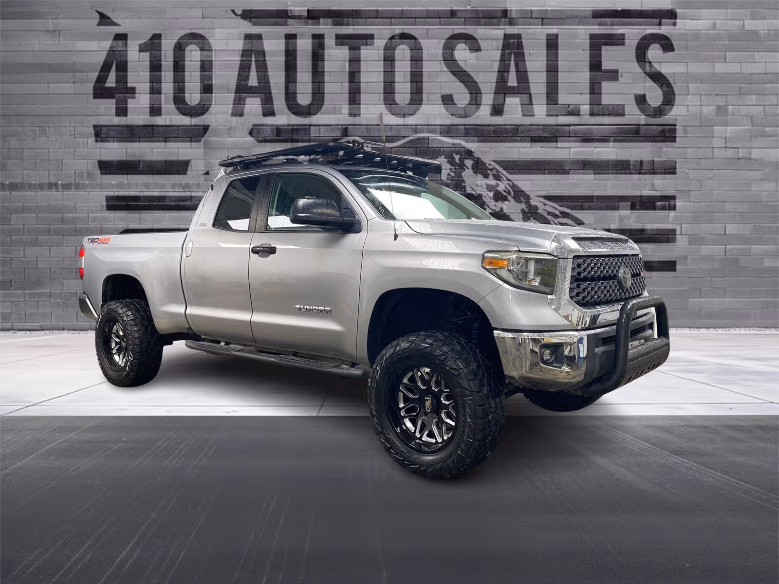 2018 Toyota Tundra SR5 TRD-OFF ROAD 4X4 *LIFTED* Upper Image 1