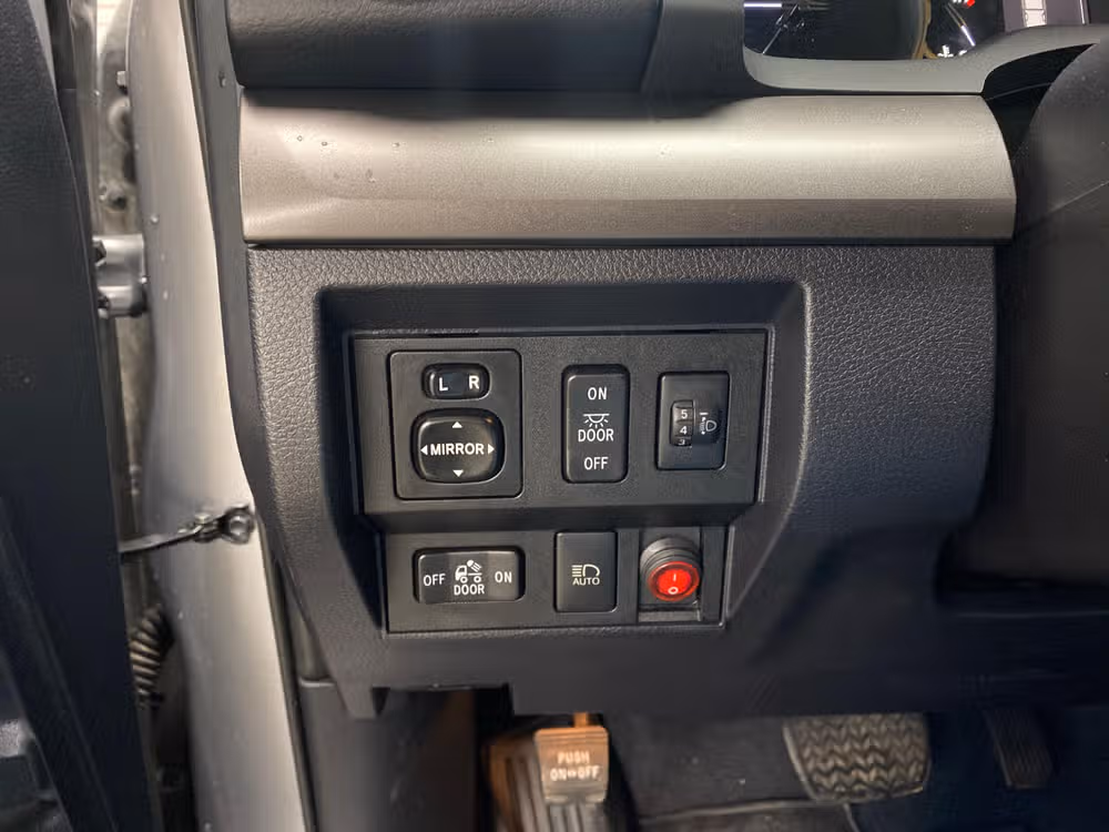 2018 Toyota Tundra SR5 TRD-OFF ROAD 4X4 *LIFTED* Image 16