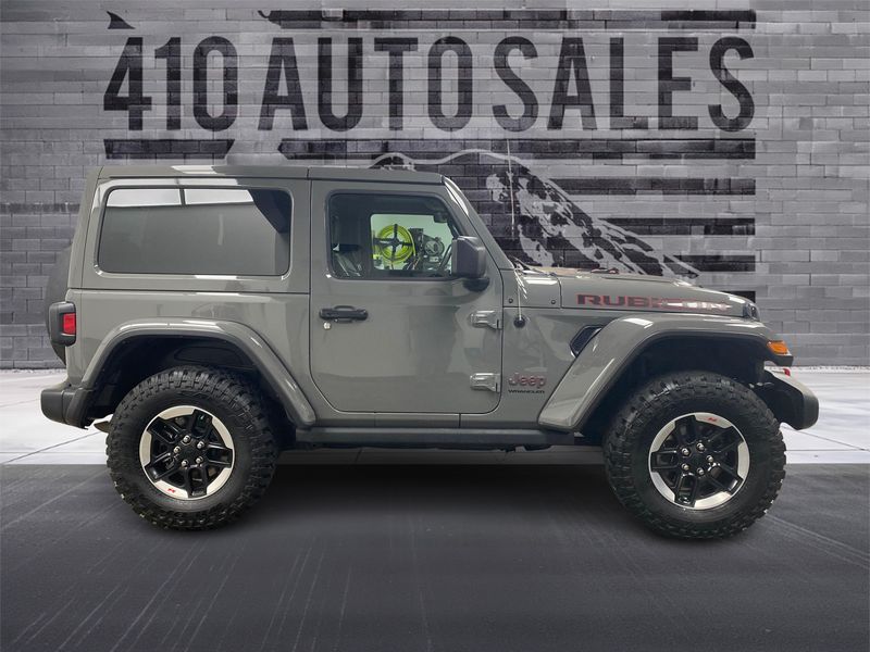 2021 Jeep Wrangler Rubicon photo 2