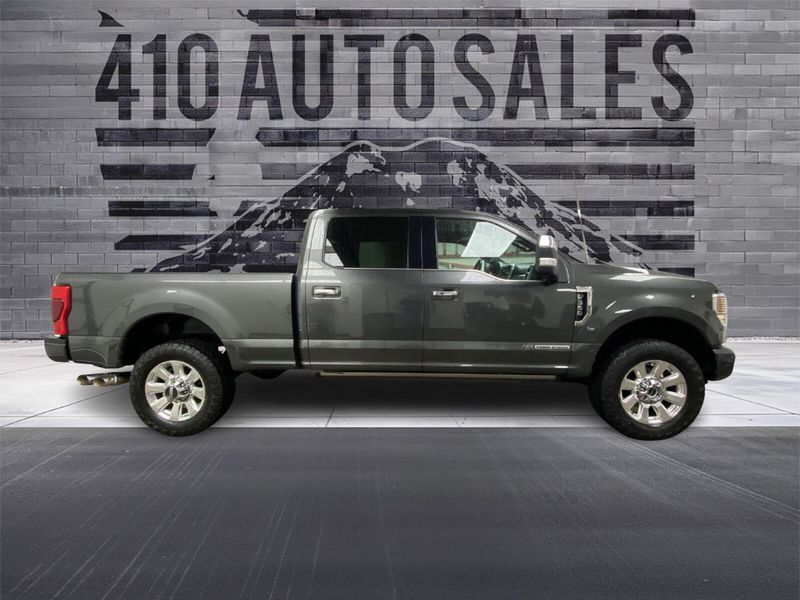 2020 Ford F-350 Super Duty PLATINUM 4X4 Upper Image 2