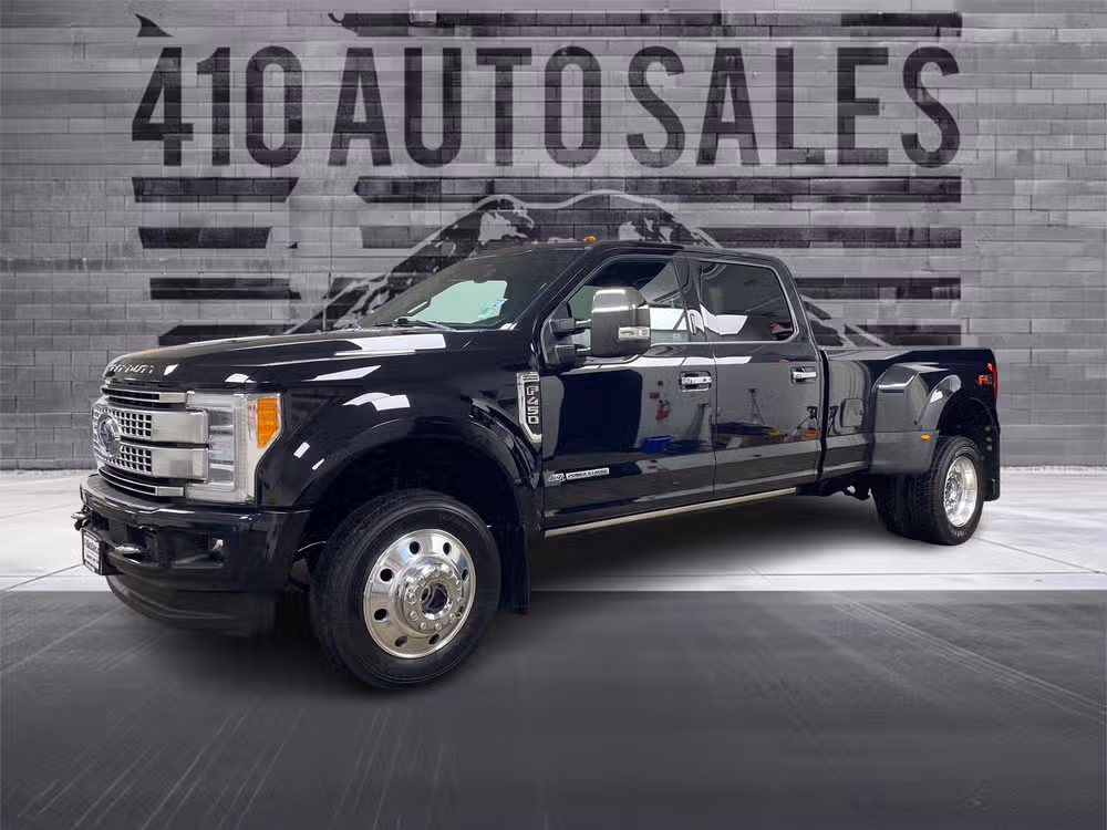 2019 Ford F-450 Super Duty Platinum Crew Cab Image 6