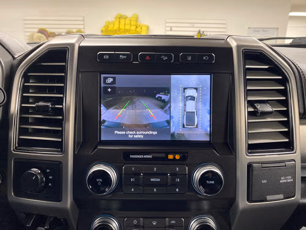 2019 Ford F-450 Super Duty Platinum Crew Cab Image 15