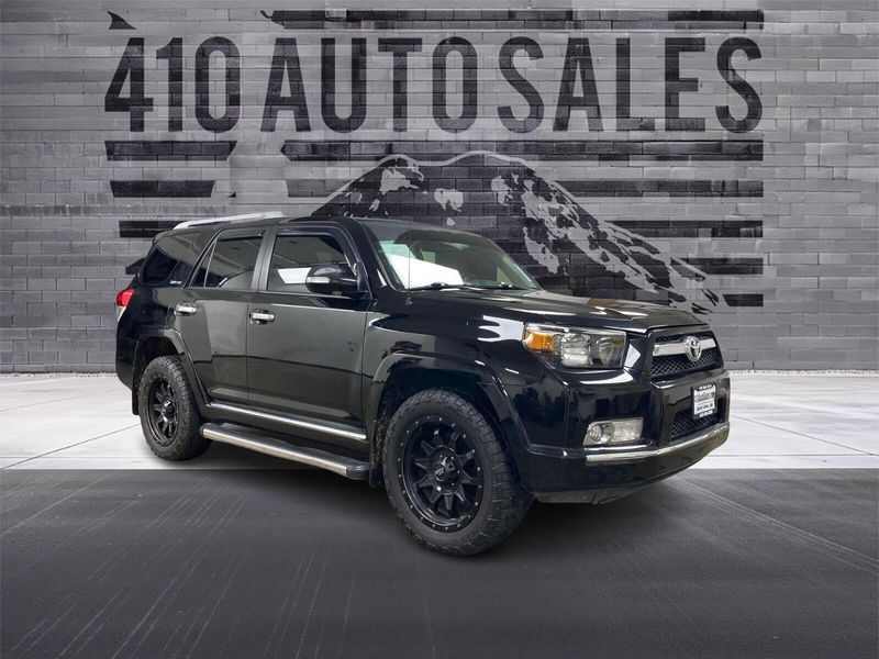 2010 Toyota 4Runner Limited 4x4 Upper Image 1