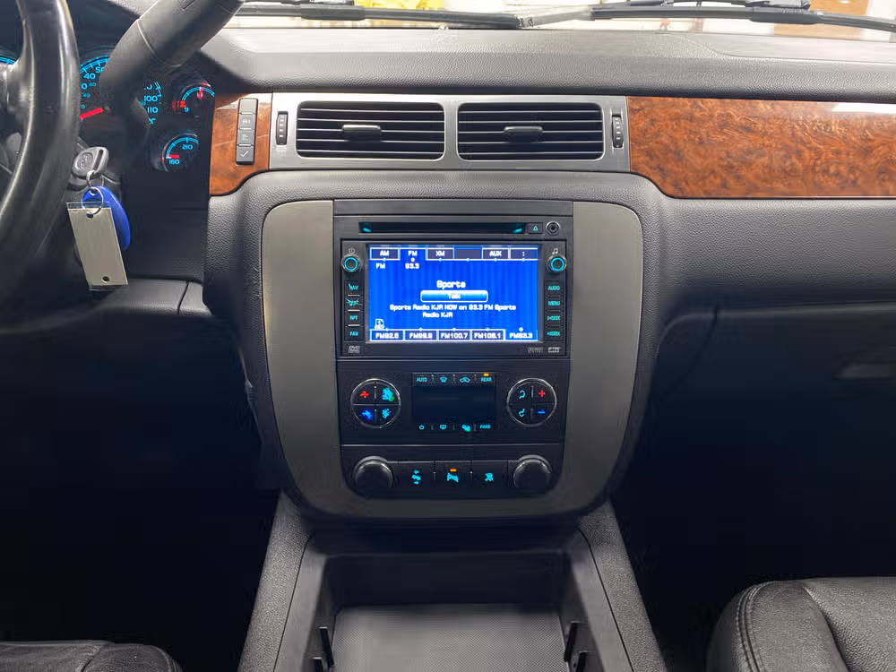 2007 Chevrolet Tahoe 4X4 Image 13