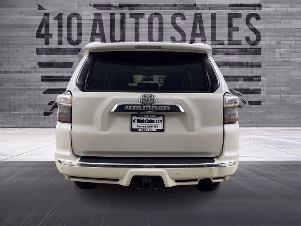 2015 Toyota 4Runner Limited 4WD Lower Image 1
