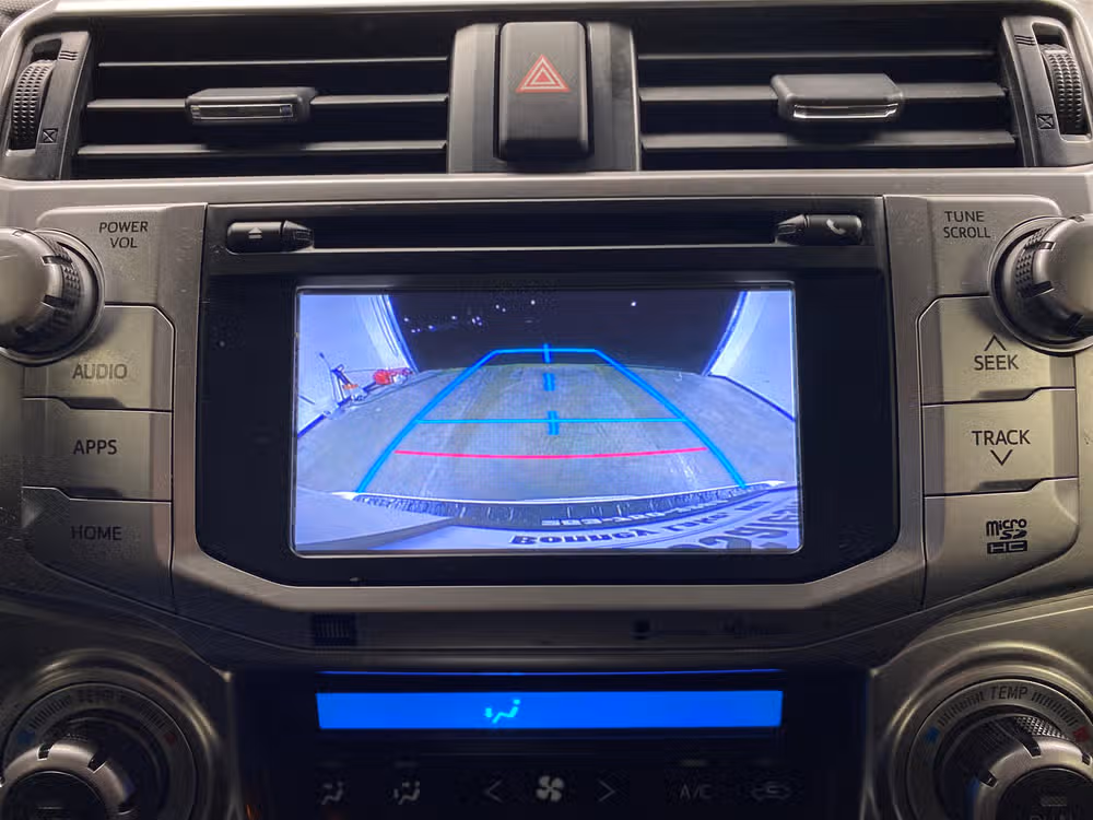 2015 Toyota 4Runner Limited 4WD Image 12