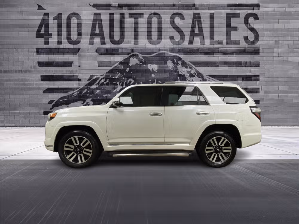 2015 Toyota 4Runner Limited 4WD Image 6