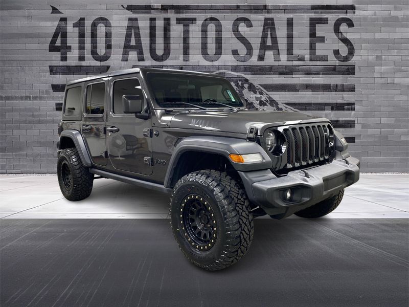 2020 Jeep Wrangler Unlimited WILLYS 4WD Upper Image 1