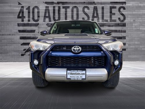 2018 Toyota 4Runner OFF-ROAD PREMIUM 4X4 Lower Image 3
