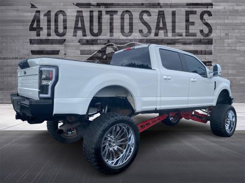 2019 Ford F-250 Super Duty Crew Cab ** CUSTOMIZED ** Lower Image 1