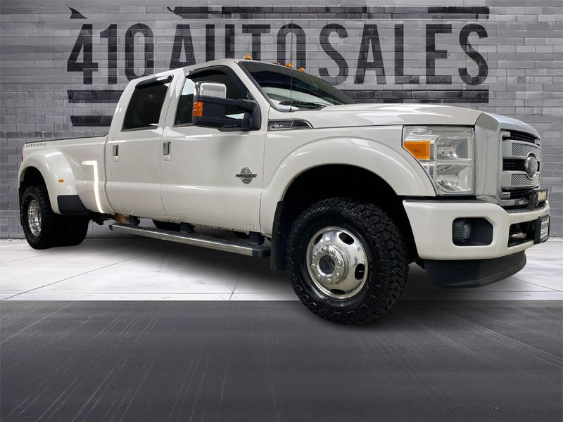 2014 Ford F-350 Super Duty Crew Cab Platinum 4x4 DRW Upper Image 1