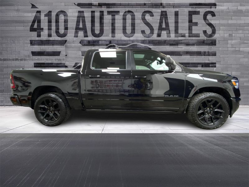 2019 Ram 1500 Rebel Crew Cab 4x4 * MIDNIGHT EDITION * Upper Image 2