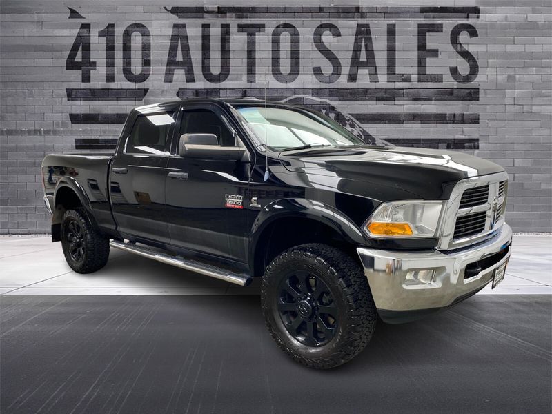 2012 Ram 3500 SLT Crew Cab 4X4 *CUMMINS DIESEL* Upper Image 1