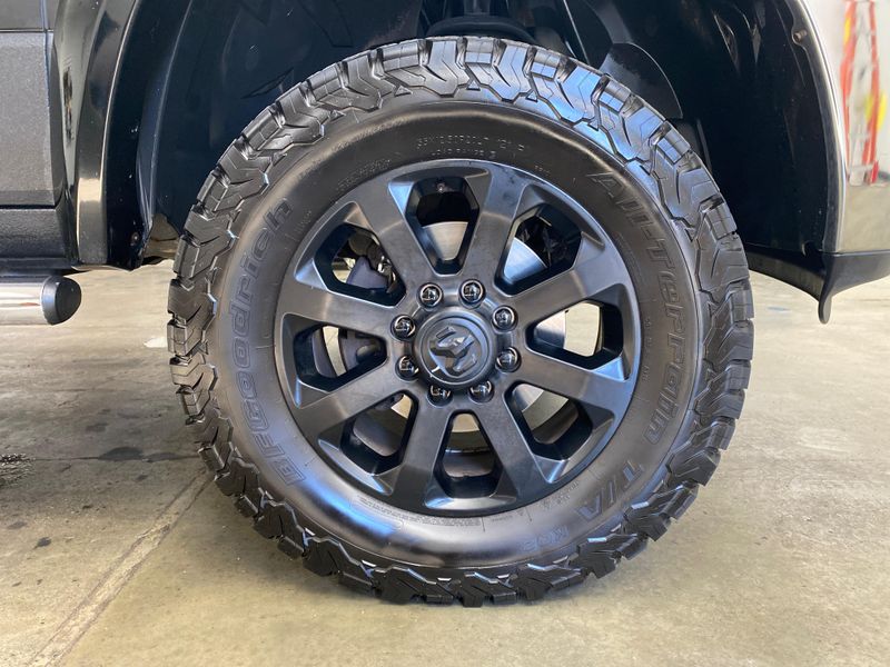 2012 Ram 3500 SLT Crew Cab 4X4 *CUMMINS DIESEL* Upper Image 2